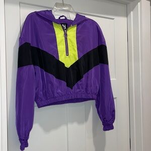 Newlook Sport, size Medium, color purple with black and yellow